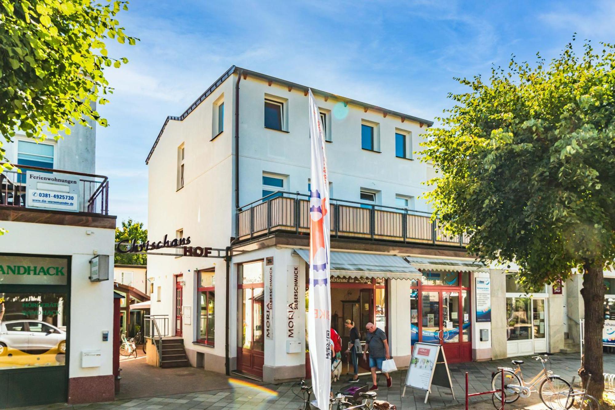 Apartmenthaus Chrischanshof Rostock Esterno foto