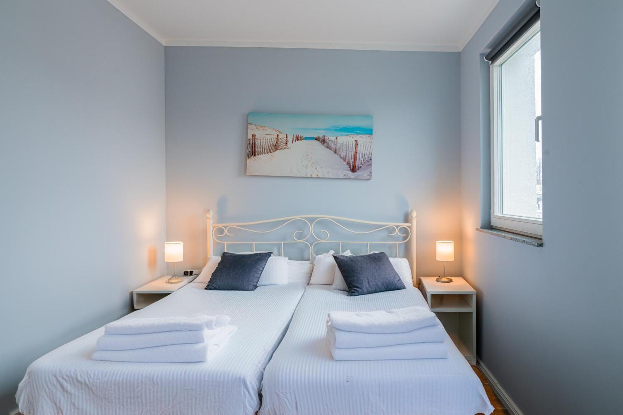 Apartmenthaus Chrischanshof Rostock Esterno foto